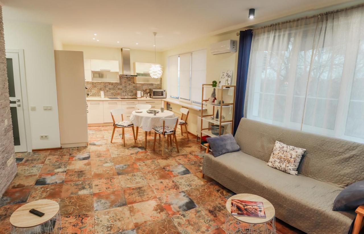 Royal House Apartment Kiev Ngoại thất bức ảnh
