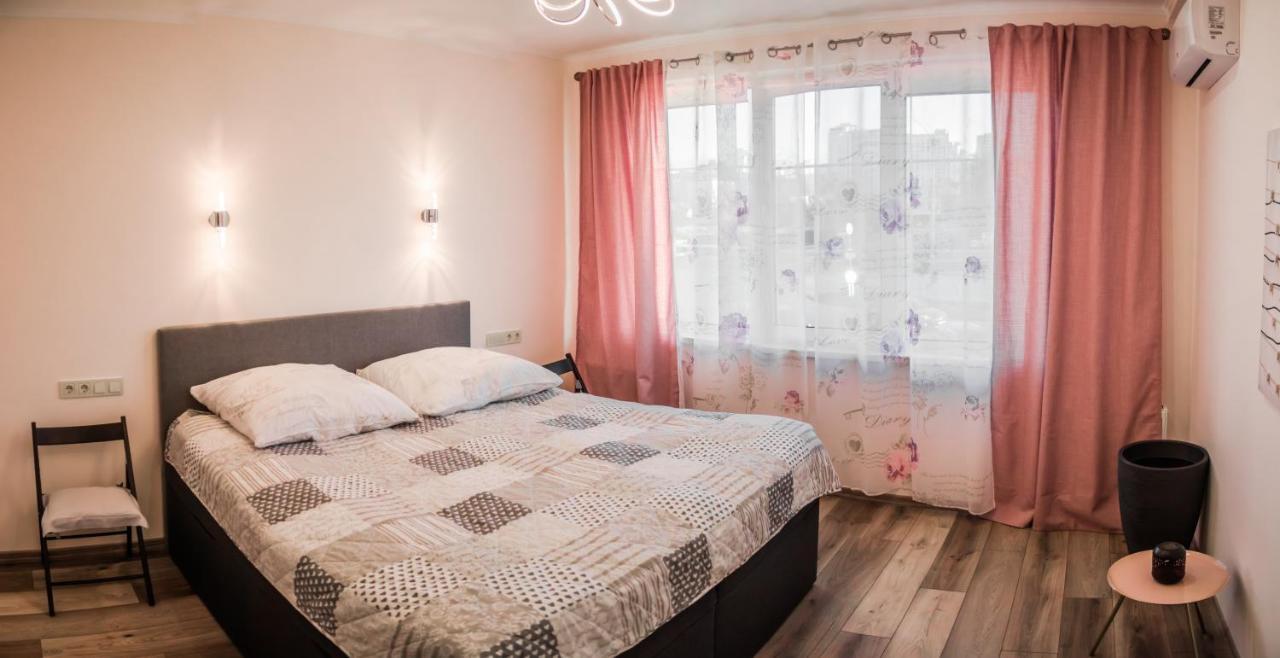 Royal House Apartment Kiev Ngoại thất bức ảnh